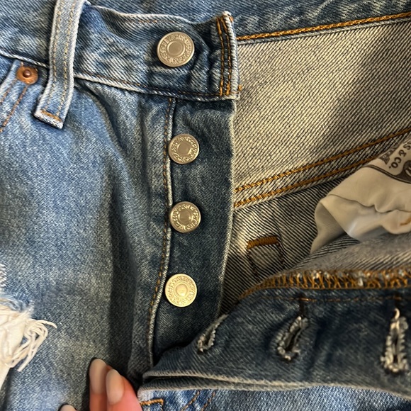 Levi’s 501 - Picture 4 of 5